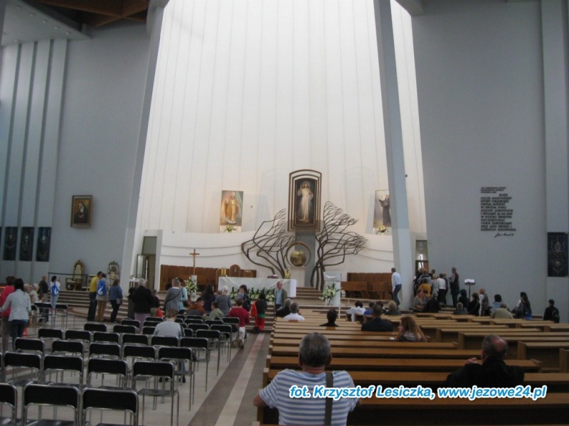 Plik:Krakow-Lagiewniki17.09.2016-3.jpg